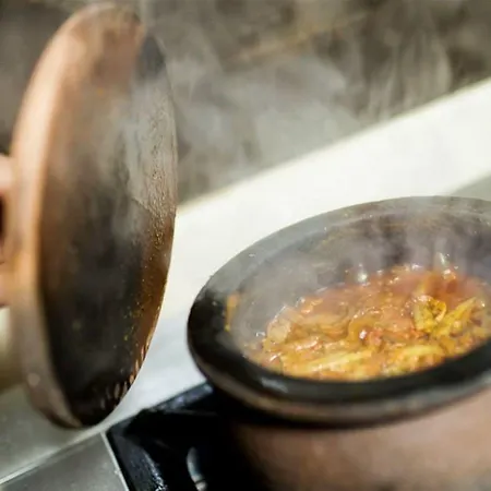 Hotel My Cave La Maison Du Reve 2*